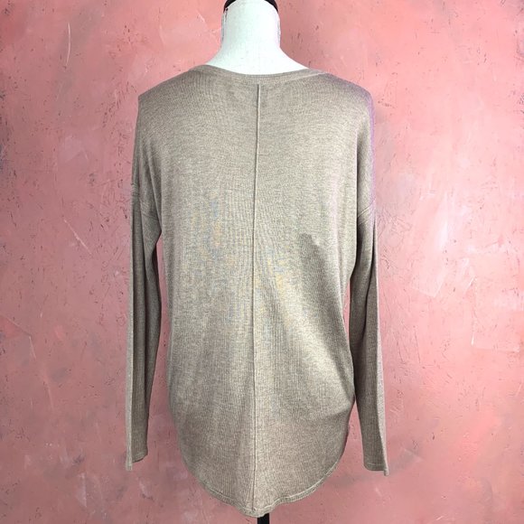 Flowy Taupe H&M Lightweight Knit Sweater/Flowy Sweater/Small H&M Sweater Neutral - Picture 9 of 9